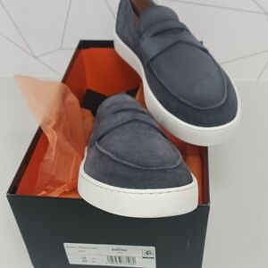 Magnanni Dark Gray Suede Slip-On Loafers